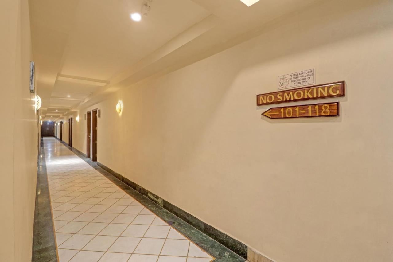 Oyo Townhouse 934 L'Elegant Hotel & Banquetby Ace Manor Ghaziabad Exterior photo